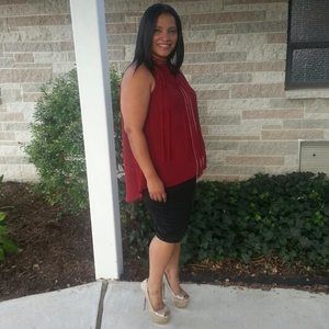 Meet your Posher, Ramona